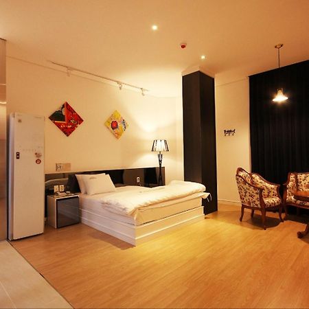 Hotel Insomnia Тэгу Экстерьер фото
