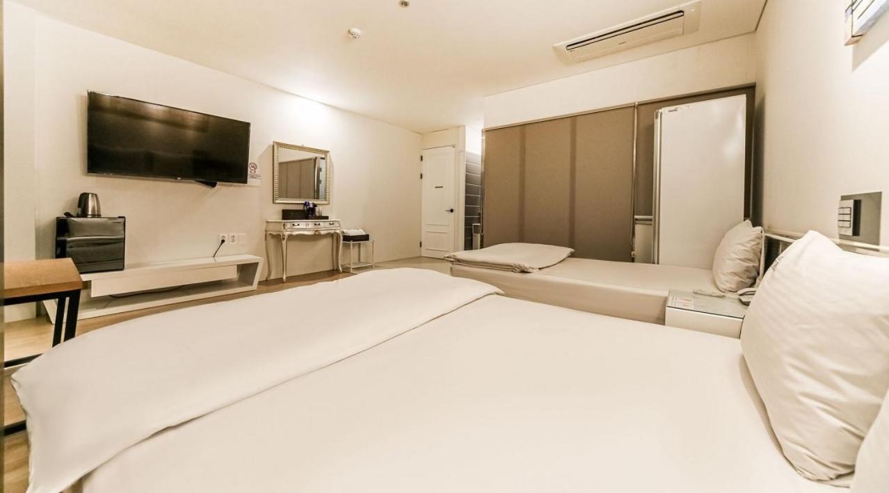 Hotel Insomnia Тэгу Экстерьер фото